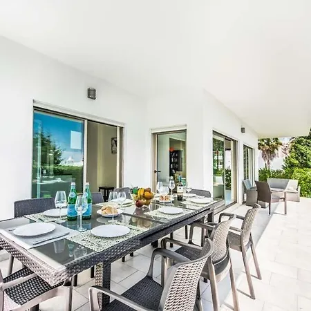 Areias De Sao Joao Sleeps 8 Pool Air Con Wifi Villa