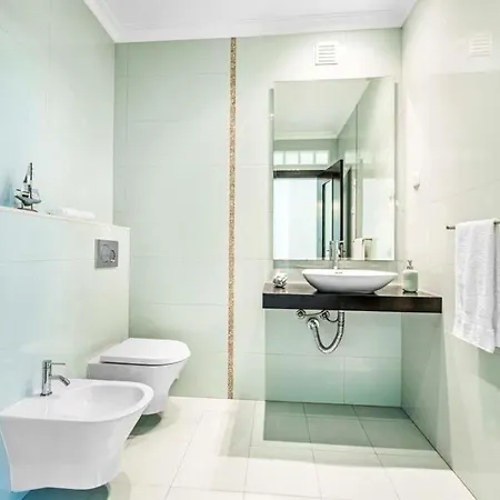 Areias De Sao Joao Sleeps 8 Pool Air Con Wifi Villa *